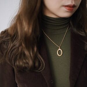DIOR Clair D Lune Oval Necklace - 14k Yellow Gold Pendant and Rope Chain Closure